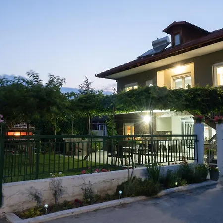Xrysa's House Apartment