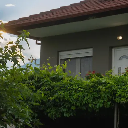 Xrysa's House * Aridaia