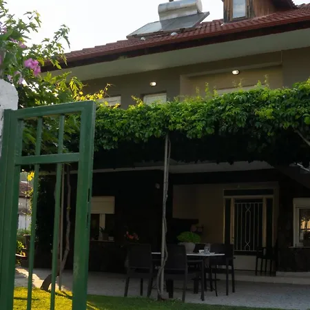 Xrysa's House * Aridaia