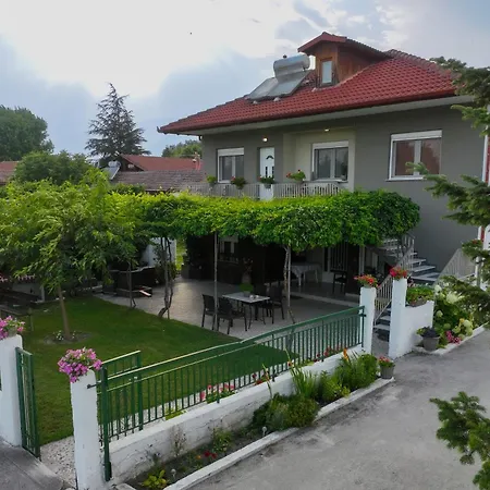 Xrysa's House Daire *