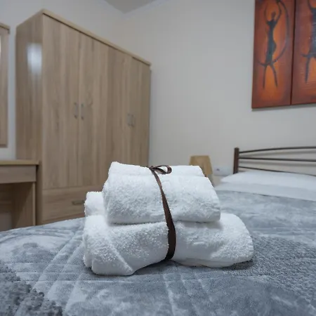 Xrysa's House Aridaía