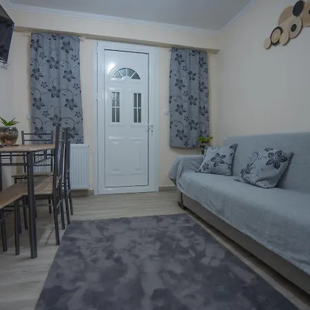 Xrysa's House Apartment Aridaia