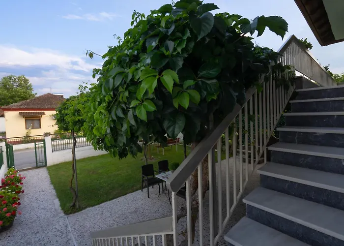 Xrysa's House Appartement Aridaía