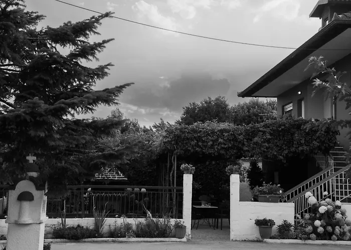 Xrysa's House Appartement Aridaía