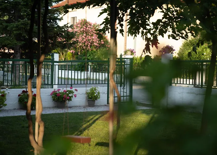 Xrysa's House * Aridaía