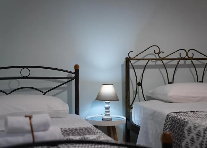 Xrysa's House * Aridaía