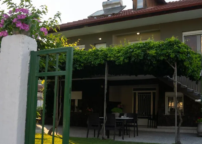 Xrysa's House * Aridaía